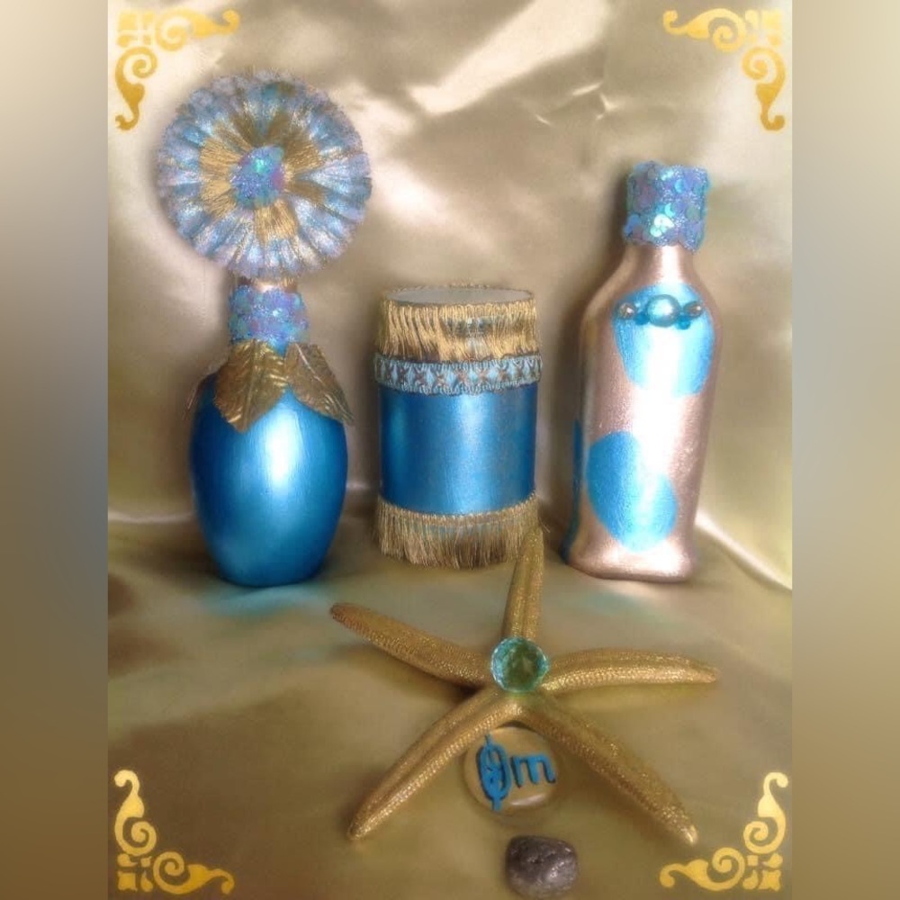 Hand Crafted Ocean Flower Treasure Gypsy Bottle Table Centerpiece Host Pick - Picture 6 of 7
